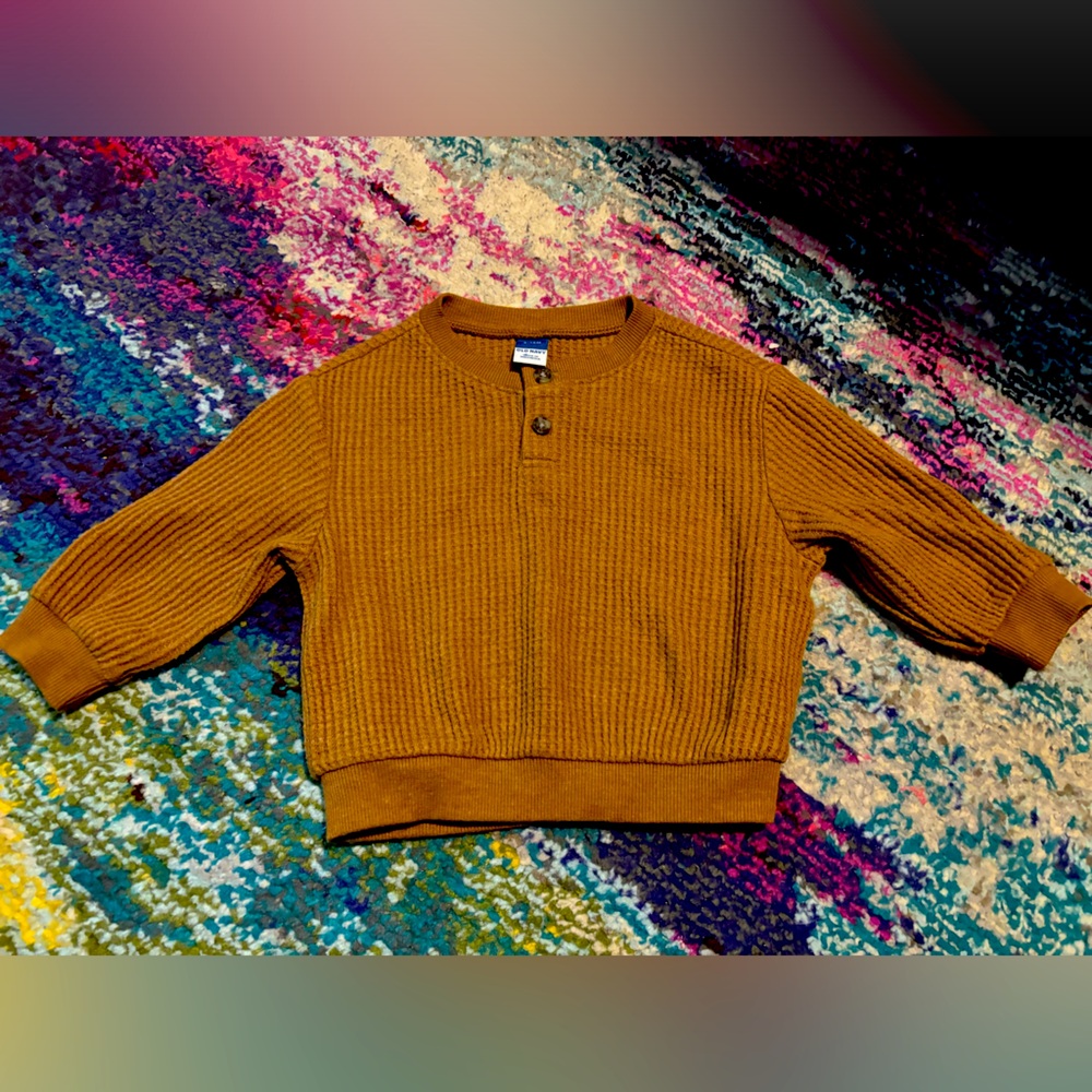 ⭐️5/$25 Brown Waffle-knit Pullover